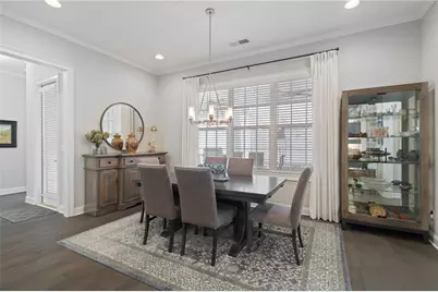 6480 Halcyon Garden Drive, Alpharetta, GA 30005 - Photo 9