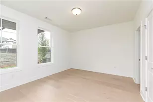2251 Crestview Dr NE, Brookhaven, GA 30319 - Photo 11