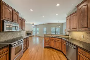 517 Richmond Pl, Loganville, GA 30052 - Photo 13