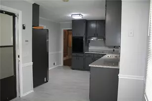 2075 Pinewood Dr, Covington, GA 30016 - Photo 11