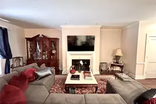 17 Willow Glen NE, Atlanta, GA 30342 - Photo 13