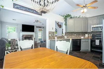 605 Freeman Drive, Covington, GA 30016 - Photo 17