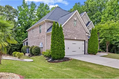 319 Langshire Drive, McDonough, GA 30253 - Photo 3