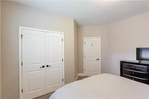 6005 Deer Walk Trail, Sugar Hill, GA 30518 - Photo 17