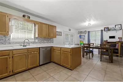 2114 W Lotus Point Drive, Lithia Springs, GA 30122 - Photo 11