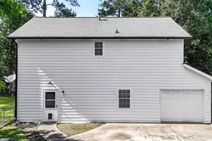 2114 W Lotus Point Dr, Lithia Springs, GA 30122 - Photo 35