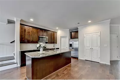 5535 Lightheart Court, Suwanee, GA 30024 - Photo 9