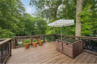 2427 Shenandoah Avenue NE, Atlanta, GA 30305 - Photo 15