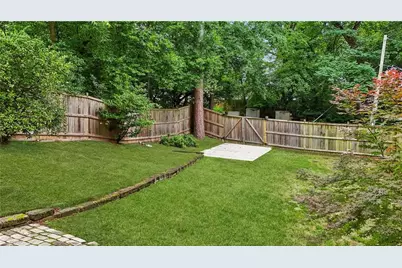 2427 Shenandoah Avenue NE, Atlanta, GA 30305 - Photo 33