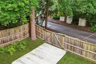 2427 Shenandoah Ave NE, Atlanta, GA 30305 - Photo 35