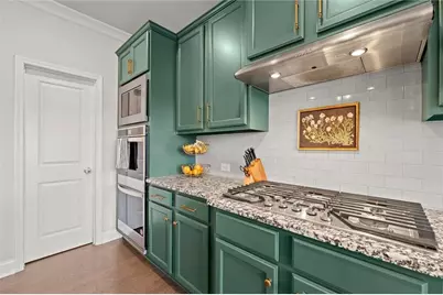 7015 Kempton Court, Flowery Branch, GA 30542 - Photo 15