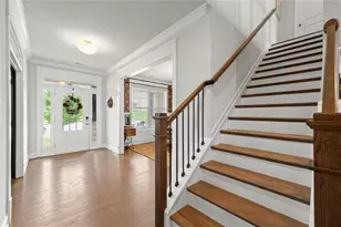 7015 Kempton Ct, Flowery Branch, GA 30542 - Photo 5