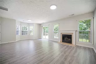 6131 Brookechase Ln, Norcross, GA 30093 - Photo 5
