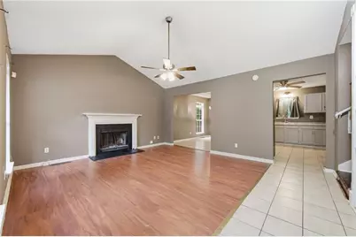 2069 Bedford Court, Lithonia, GA 30058 - Photo 5