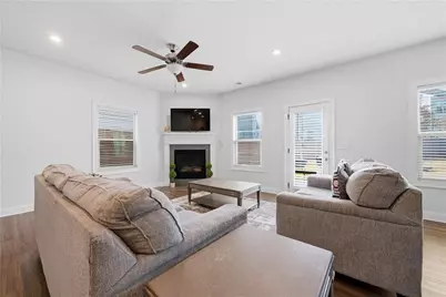 4095 Lake Manor Way, Atlanta, GA 30349 - Photo 5