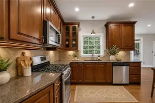 7025 Hampton Bluff Way, Roswell, GA 30075 - Photo 5