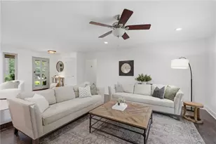 250 Rhine Dr, Alpharetta, GA 30022 - Photo 9