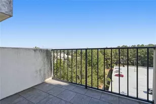 300 Johnson Ferry Road NE, Sandy Springs, GA 30328 - Photo 17