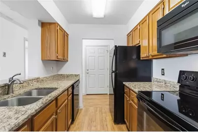 300 Johnson Ferry Road NE #B609, Sandy Springs, GA 30328 - Photo 21