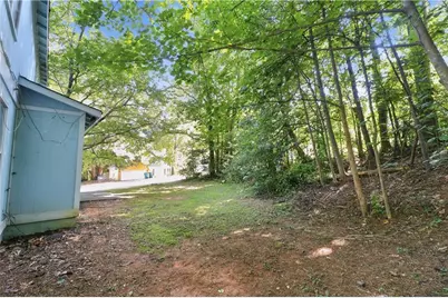 4918 Windsor Downs Lane, Decatur, GA 30035 - Photo 5