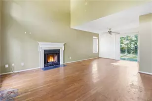 4918 Windsor Downs Ln, Decatur, GA 30035 - Photo 9