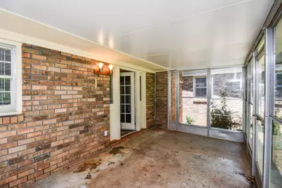 1512 Robinhood Trail, Gainesville, GA 30501 - Photo 15