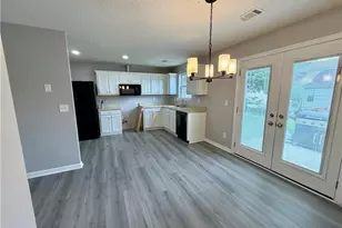 3354 Waggoner Ln, Rex, GA 30273 - Photo 9