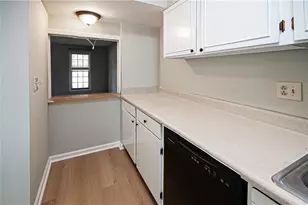3099 Colonial Way, Atlanta, GA 30341 - Photo 9