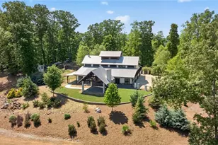 627 Freeman Ferry Rd SE, Rome, GA 30161 - Photo 1