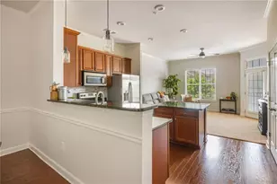 7265 Glisten Ave, Atlanta, GA 30328 - Photo 9