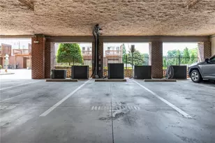7265 Glisten Ave, Atlanta, GA 30328 - Photo 41