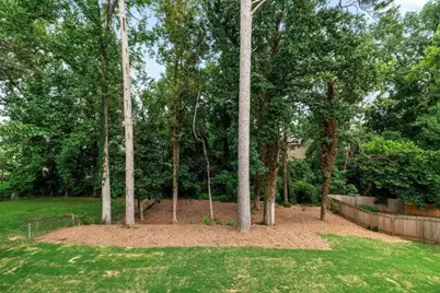2771 Guthrie Street SE, Smyrna, GA 30080 - Photo 55