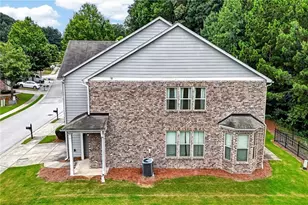 3302 Brockenhurst Dr, Buford, GA 30519 - Photo 3