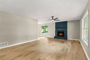 4553 Mars Ct NW, Acworth, GA 30101 - Photo 5