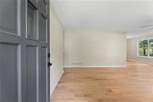 4553 Mars Ct NW, Acworth, GA 30101 - Photo 5