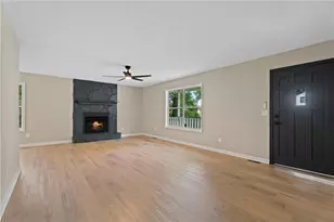 4553 Mars Ct NW, Acworth, GA 30101 - Photo 9