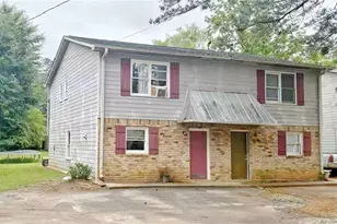 935 6 Oaks Cir, Norcross, GA 30093 - Photo 1