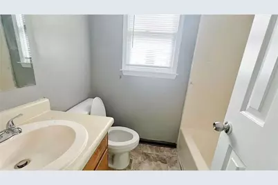 935 Six Oaks Circle #B, Norcross, GA 30093 - Photo 11