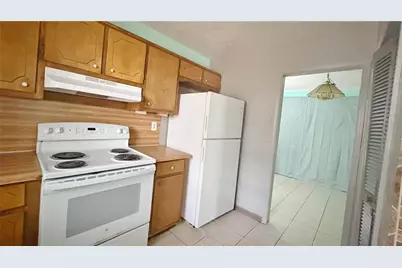 935 Six Oaks Circle #B, Norcross, GA 30093 - Photo 17