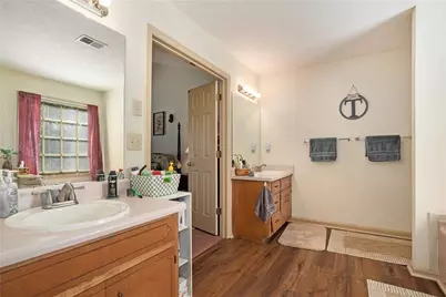 2260 Deer Oaks Trail, Lawrenceville, GA 30044 - Photo 23