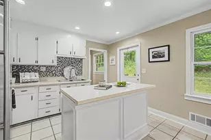 1230 Redbud Dr, Marietta, GA 30062 - Photo 11