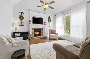 6293 Fernstone Tr NW, Acworth, GA 30101 - Photo 11