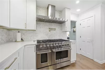 395 Spindle Court, Sandy Springs, GA 30350 - Photo 11