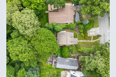 1834 Woodland Hills Avenue NW, Atlanta, GA 30318 - Photo 59
