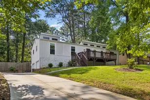 2506 Kingsley Dr NE, Marietta, GA 30062 - Photo 1