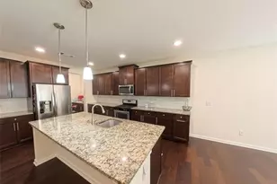 87 Round Pond Dr, Lilburn, GA 30047 - Photo 9