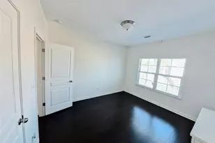 87 Round Pond Dr, Lilburn, GA 30047 - Photo 19