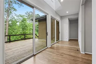 2175 Meadowcliff Dr NE, Atlanta, GA 30345 - Photo 15