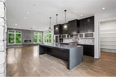 2175 Meadowcliff Drive NE, Atlanta, GA 30345 - Photo 9