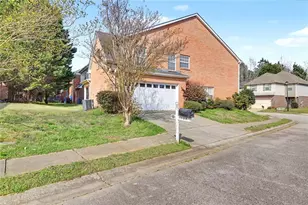 135 Rankin Cir, McDonough, GA 30253 - Photo 5